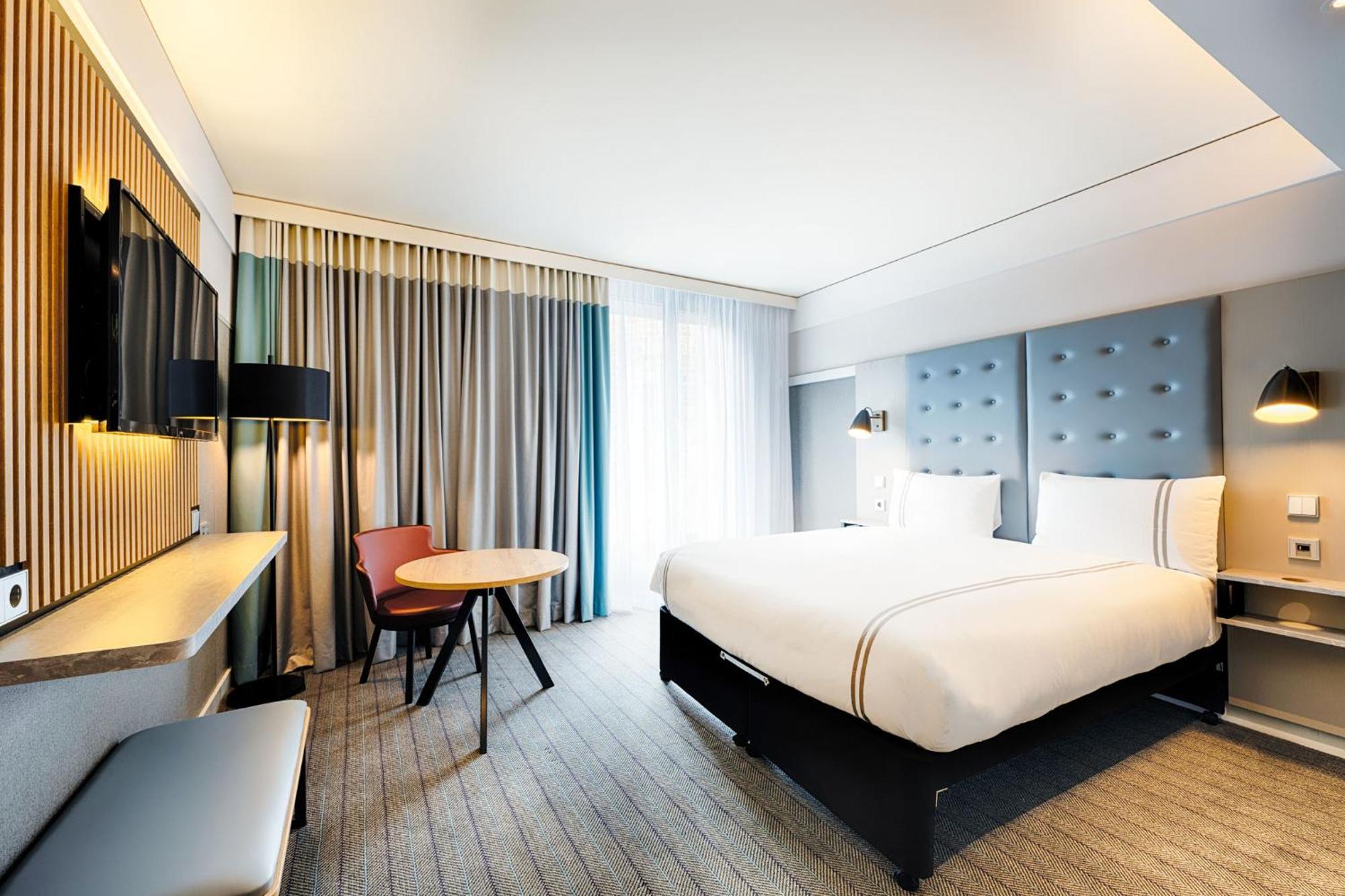 Premier Inn Heilbronn City Centre Ngoại thất bức ảnh