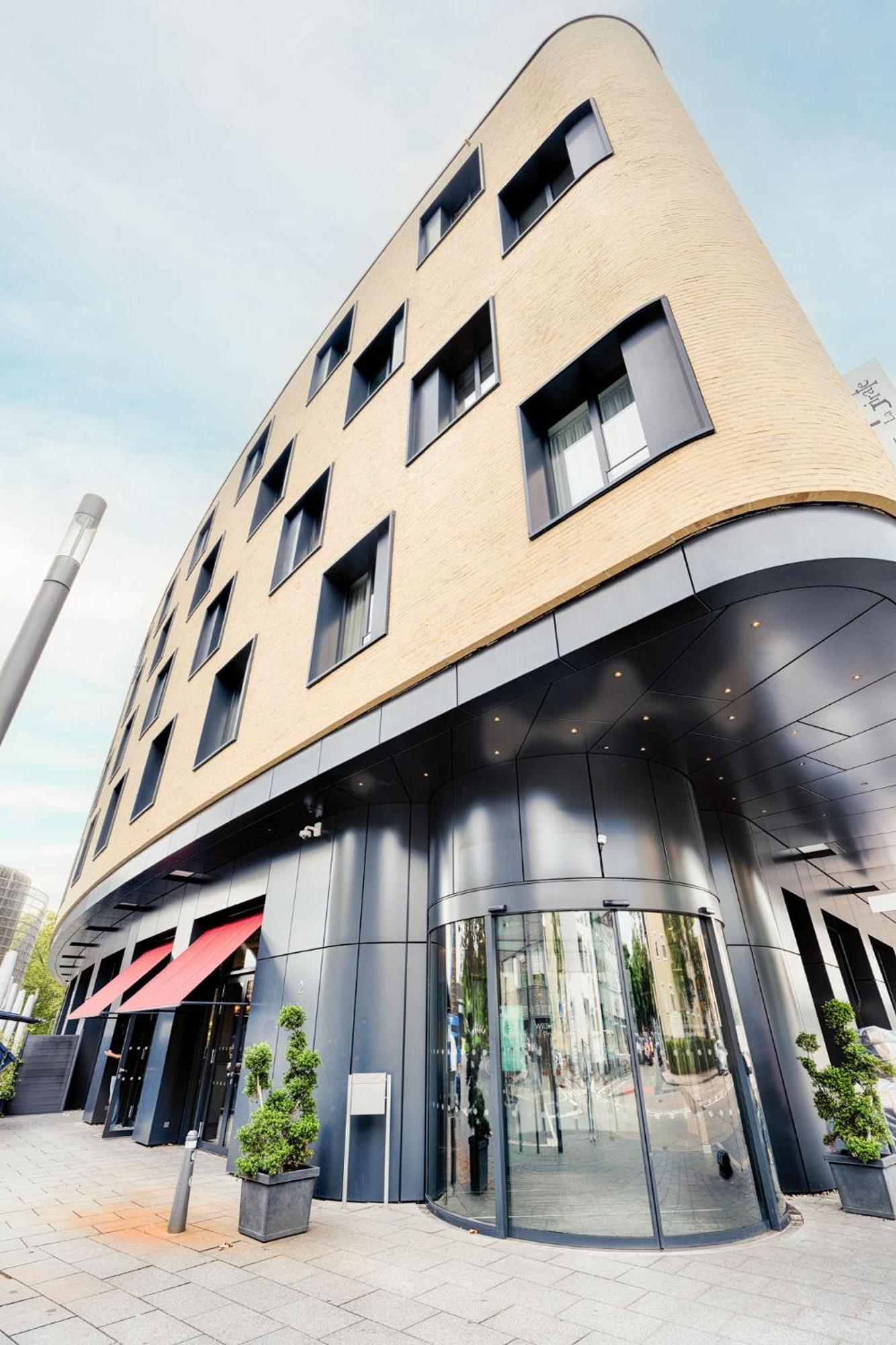 Premier Inn Heilbronn City Centre Ngoại thất bức ảnh