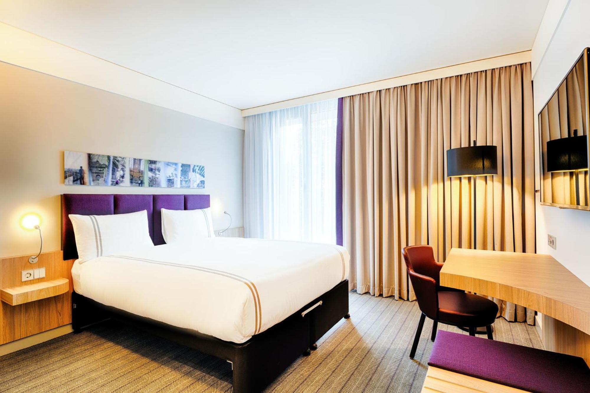 Premier Inn Heilbronn City Centre Ngoại thất bức ảnh