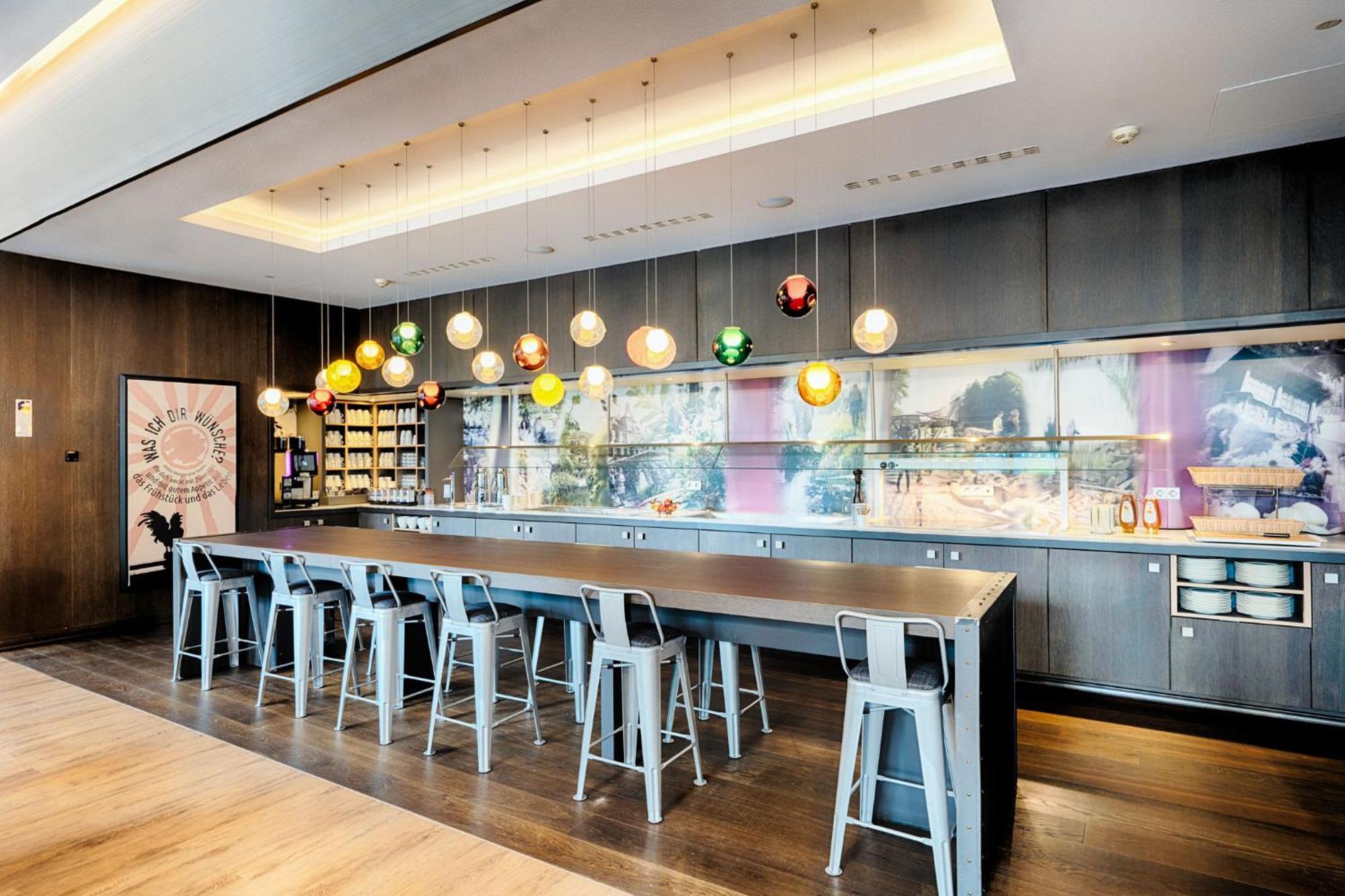Premier Inn Heilbronn City Centre Ngoại thất bức ảnh
